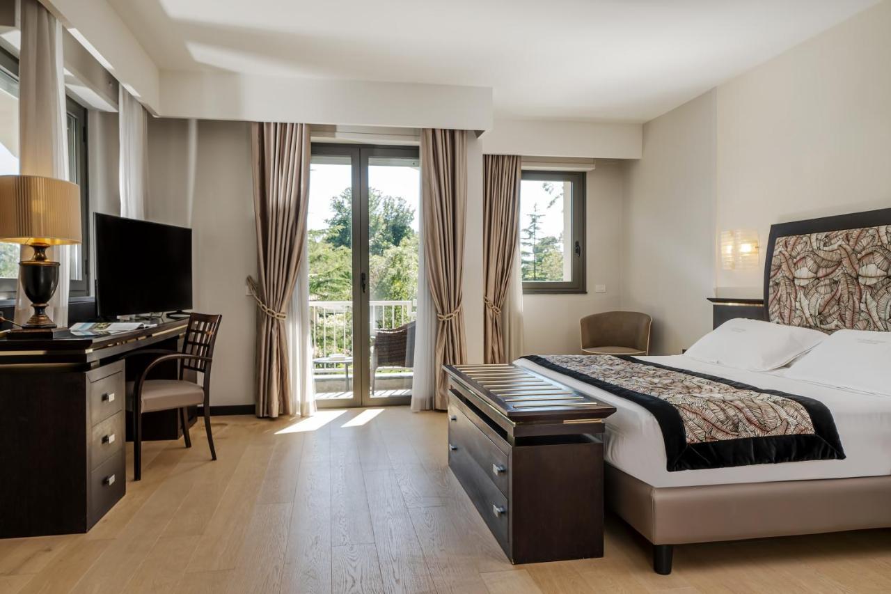 Hotel St.Mauritius 포르데데이마르미 외부 사진