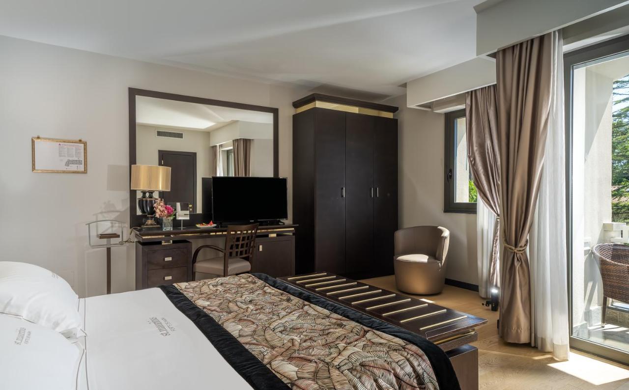 Hotel St.Mauritius 포르데데이마르미 외부 사진